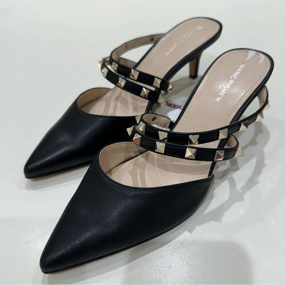 Marc Fisher kitten heel,black open heel mule /slide gold metal stud 10m new